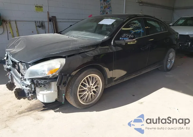 YV1902FH3B2003234: 41999081