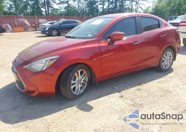 3MYDLBYV7HY193285: 41998589