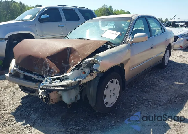 1HGCG5645YA148992: 41998635