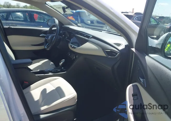 KL4MMCSL6MB127838: 41998826