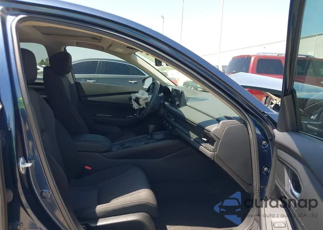 1HGCY1F3XRA003848: 41998833