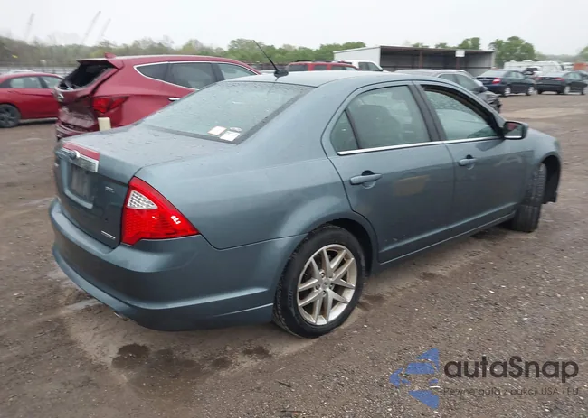 3FAHP0JGXCR357710: 41998851