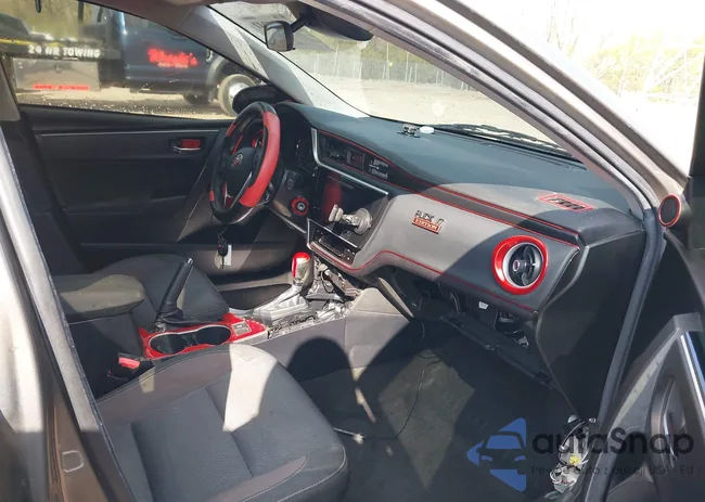 2T1BURHE8JC020067: 41999941