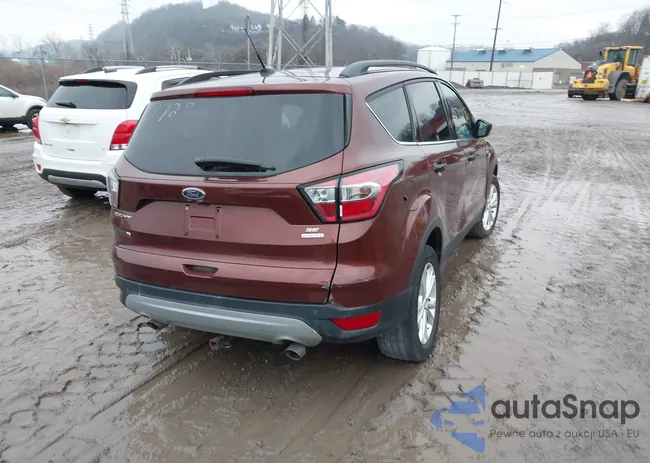 1FMCU0GDXJUA03729: 42000221