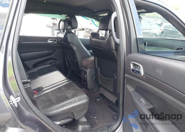 1C4RJEAG5HC925705: 42000296