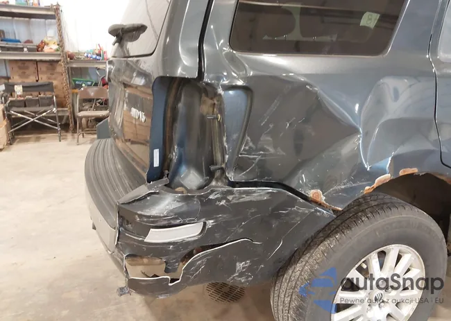 4M2CU97168KJ20982: 41999498