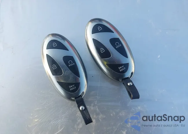 KM8HBCAB0RU151016: 41999614