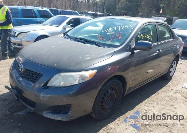 2T1BU4EE8AC530572: 41999634