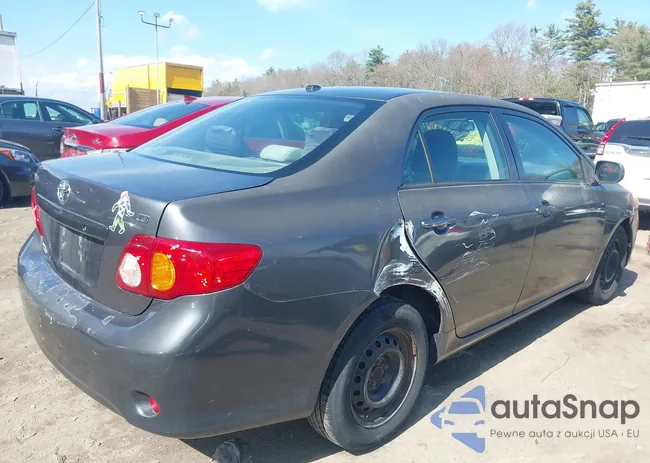 2T1BU4EE8AC530572: 41999634