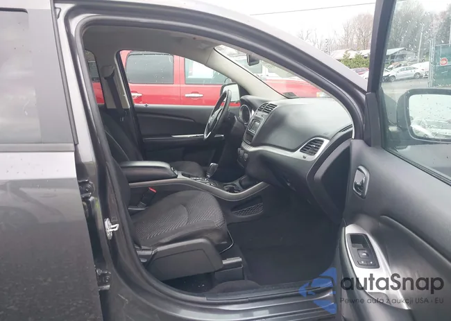 3C4PDDAG4GT173359: 41999638