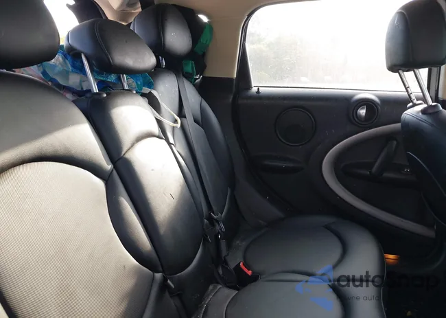 WMWZB3C51GWR48695: 41999871