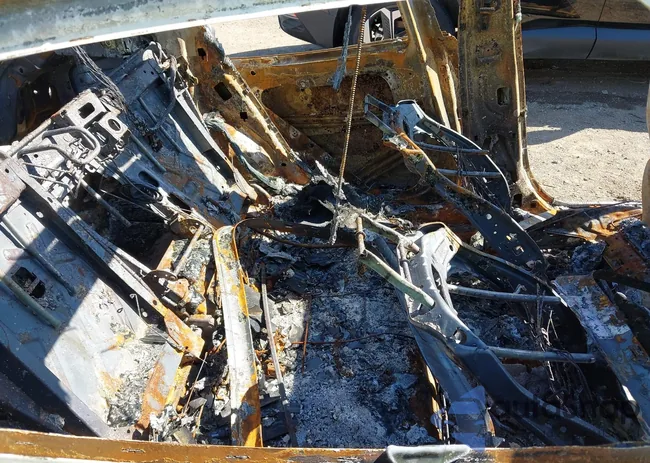 WDCTG4EB7JJ391017: 42001001