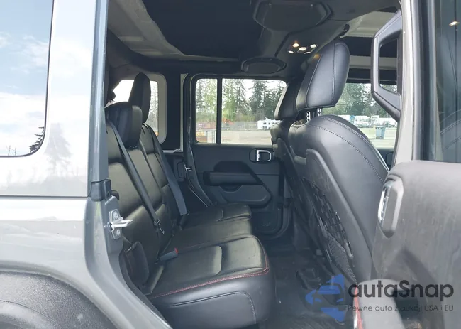 1C4HJXFG9MW531858: 42001095