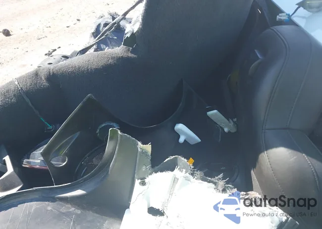 1G1YX2DW1C5100066: 42001148