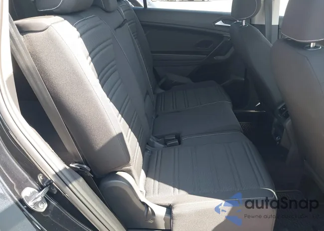 3VVRB7AX4RM226494: 42000799