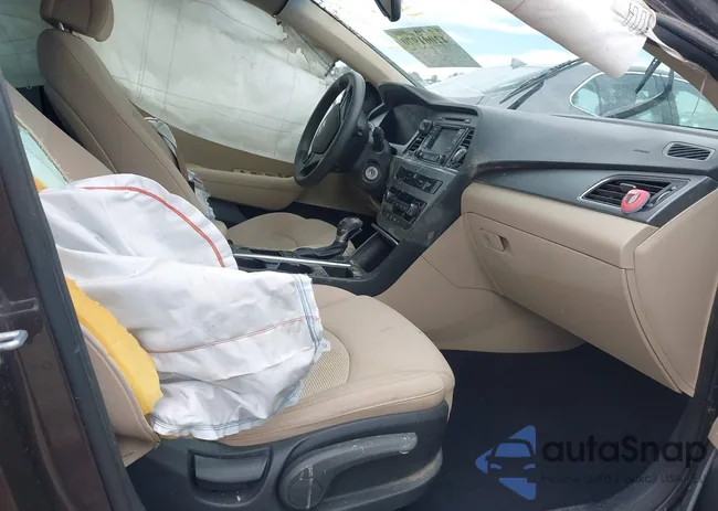 5NPE24AF7FH166974: 42001970