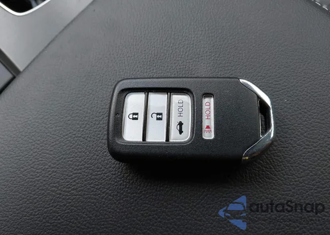 1HGCV1F30NA111043: 42002001