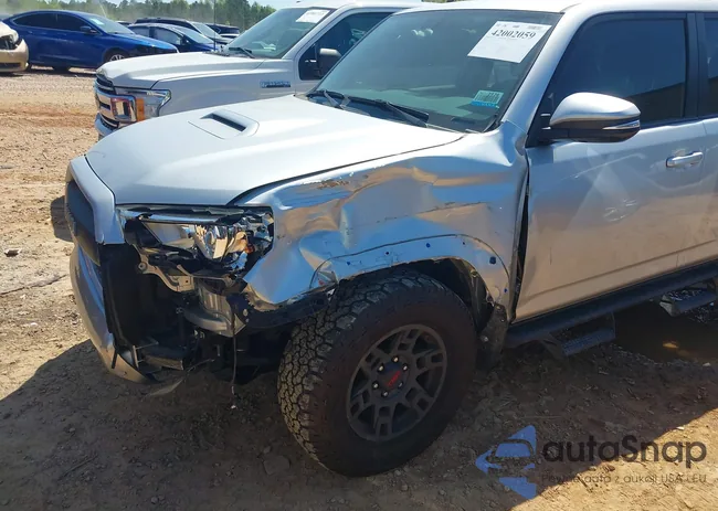 JTEBU5JR1J5557832: 42002059