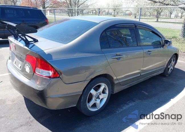 2HGFA16588H343924: 42002343