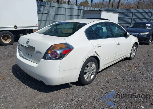 1N4AL2AP6CC151839: 42002371