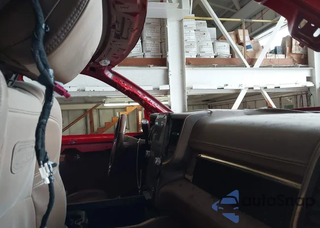 3C6UR5GL2NG130702: 42001500