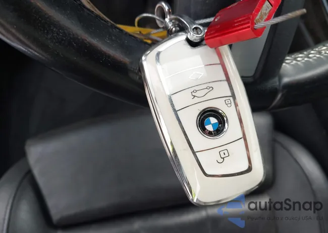 WBA6H1C52HD933108: 42001549