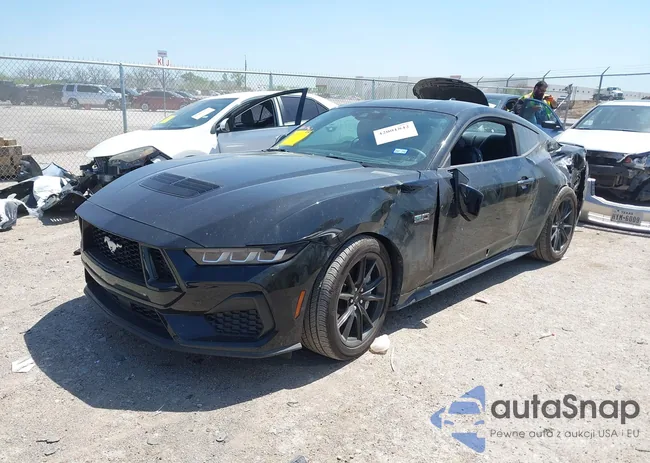 1FA6P8CF4R5421522: 42001842