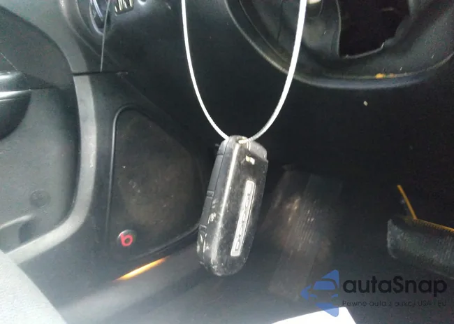 2C3CDXHG1FH907277: 42003044