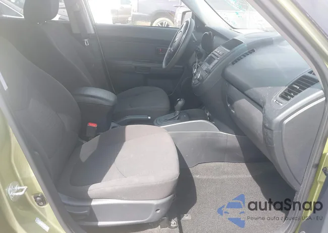 KNDJT2A54D7635821: 42003187