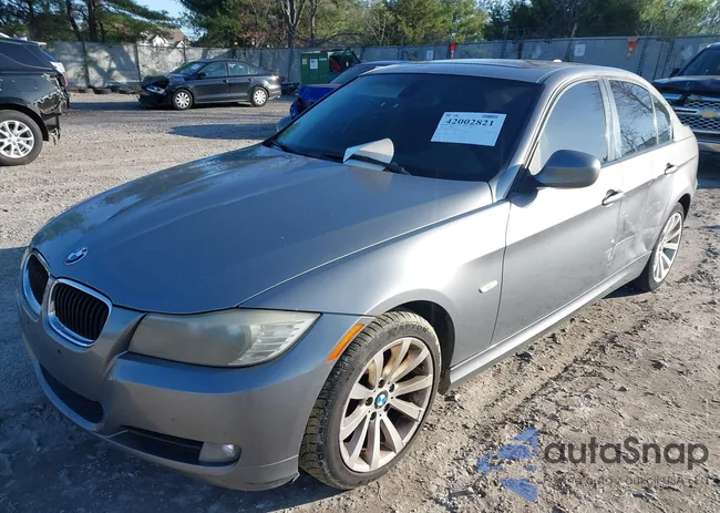 WBAPH5G5XBNM75907: 42002821