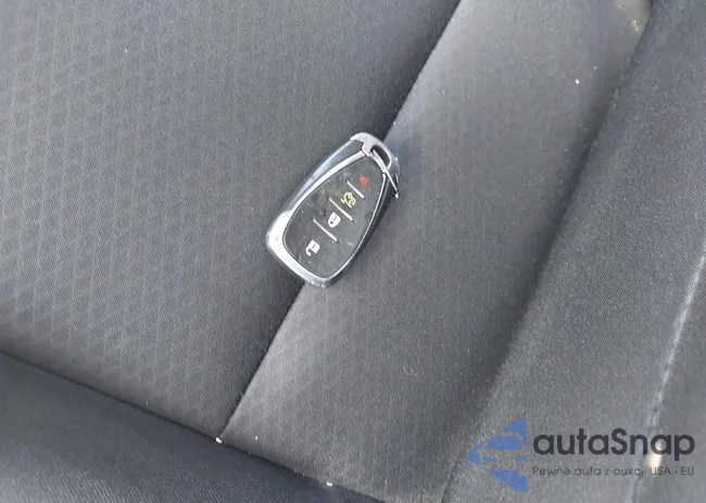 1G1ZC5ST7HF128479: 42004079