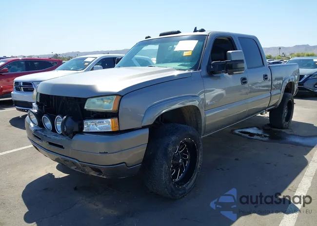 1GCHK23D87F175207: 42004137