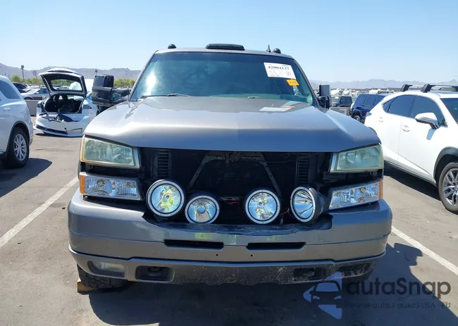 1GCHK23D87F175207: 42004137