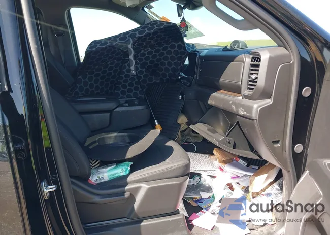 1GTUUCE81RZ270935: 42004437