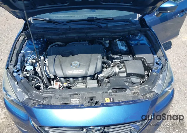 3MZBN1L38JM185142: 42004450