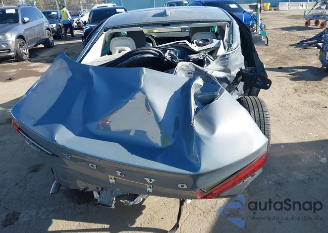 7JRL12TL5RG324532: 42004470