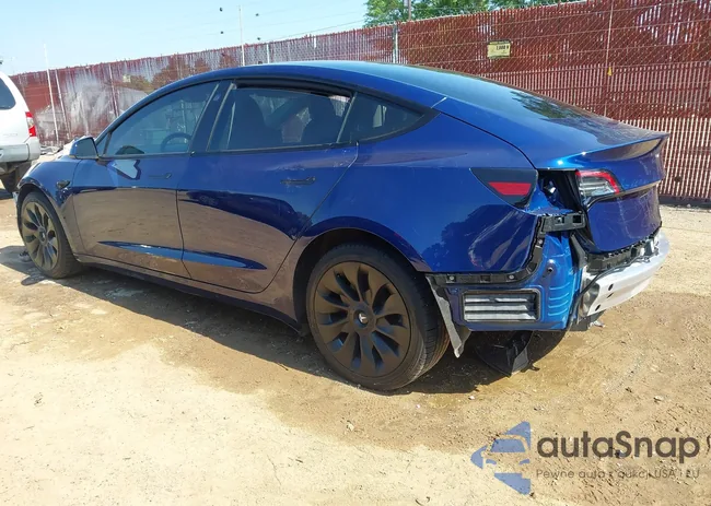 5YJ3E1EB0NF235067: 42003701