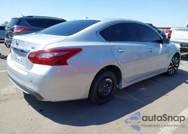 1N4AL3AP5JC163449: 42003751