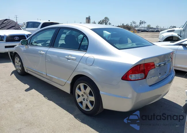 19XFA1F54AE031082: 42003888