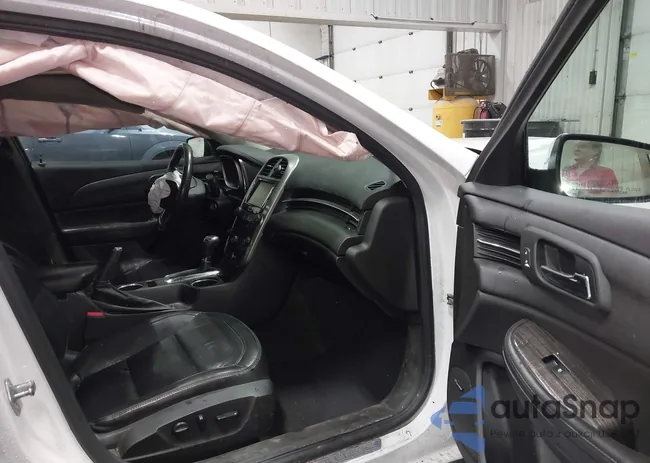 1G11E5SA2GF166772: 42004657