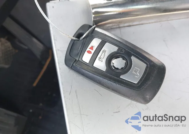 WBA8E1G55HNU15029: 42005900