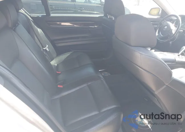 WBAKB4C5XCC575398: 42005984