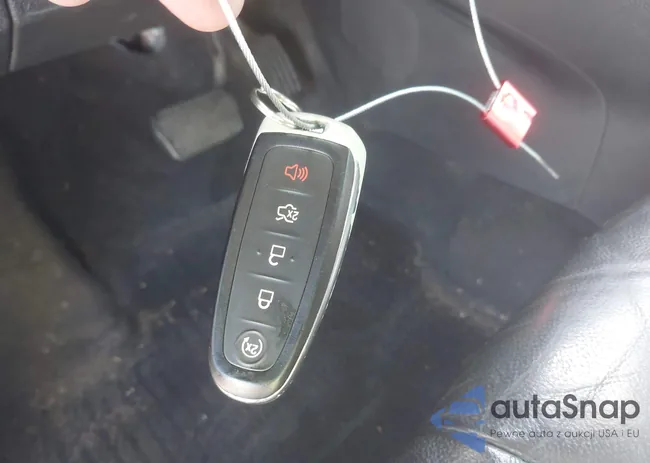 1FADP3J27GL359200: 42005989