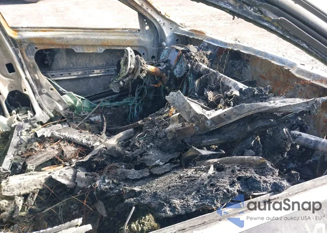 WDCTG4EB7JJ518753: 42006164