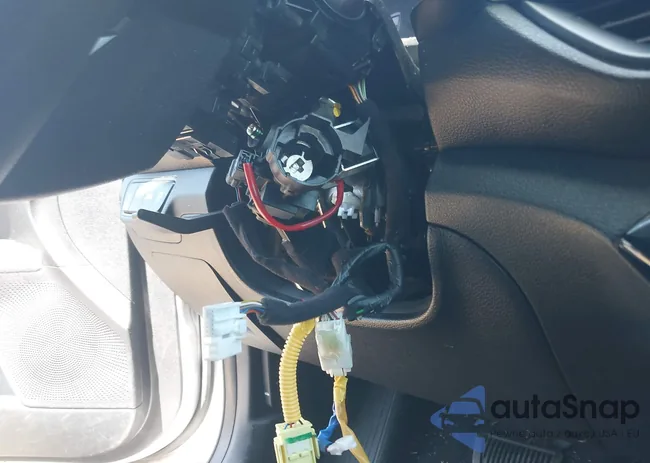 3KPF24AD3KE030116: 42006316