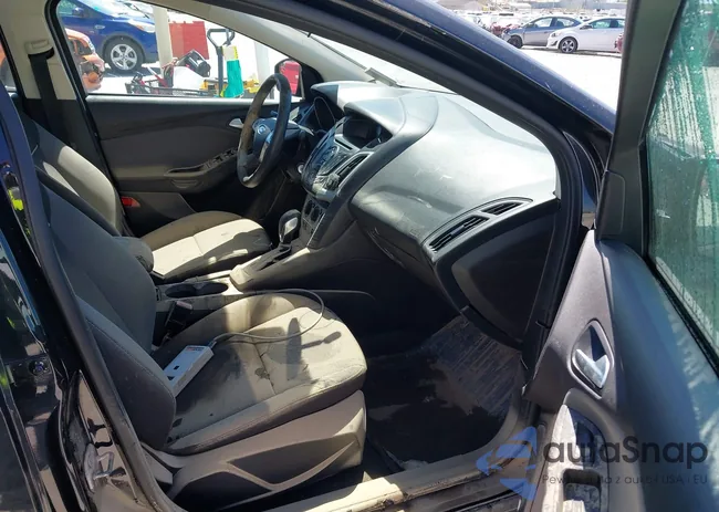 1FADP3F23EL218100: 42005713