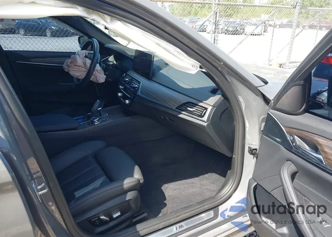 WBA53BH02NWX67766: 42006886