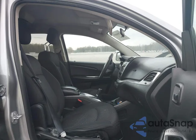 3C4PDCBG5FT743599: 42006897