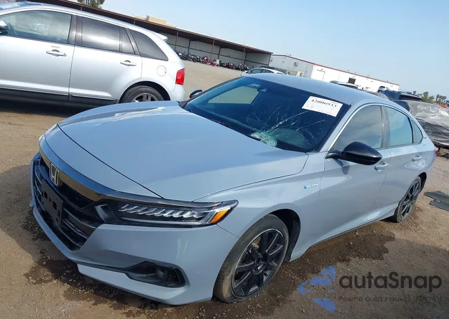 1HGCV3F28NA037521: 42006933