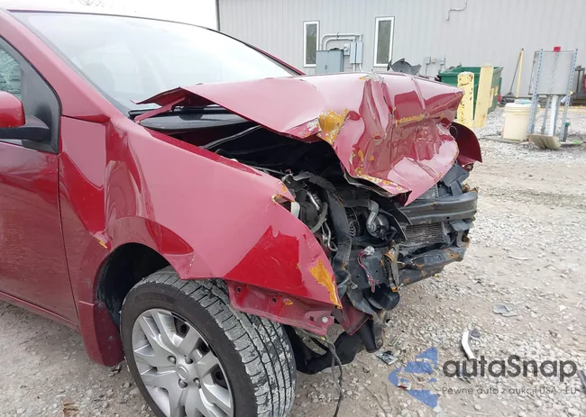 3N1AB61E48L729096: 42007101